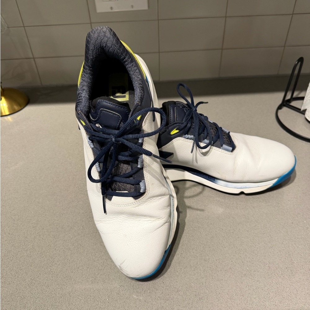 Footjoy Men's White and Navy Golf Shoes